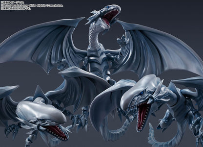 Blue-Eyes White Dragon - Yu-Gi-Oh! S.H. MonsterArts - Bandai