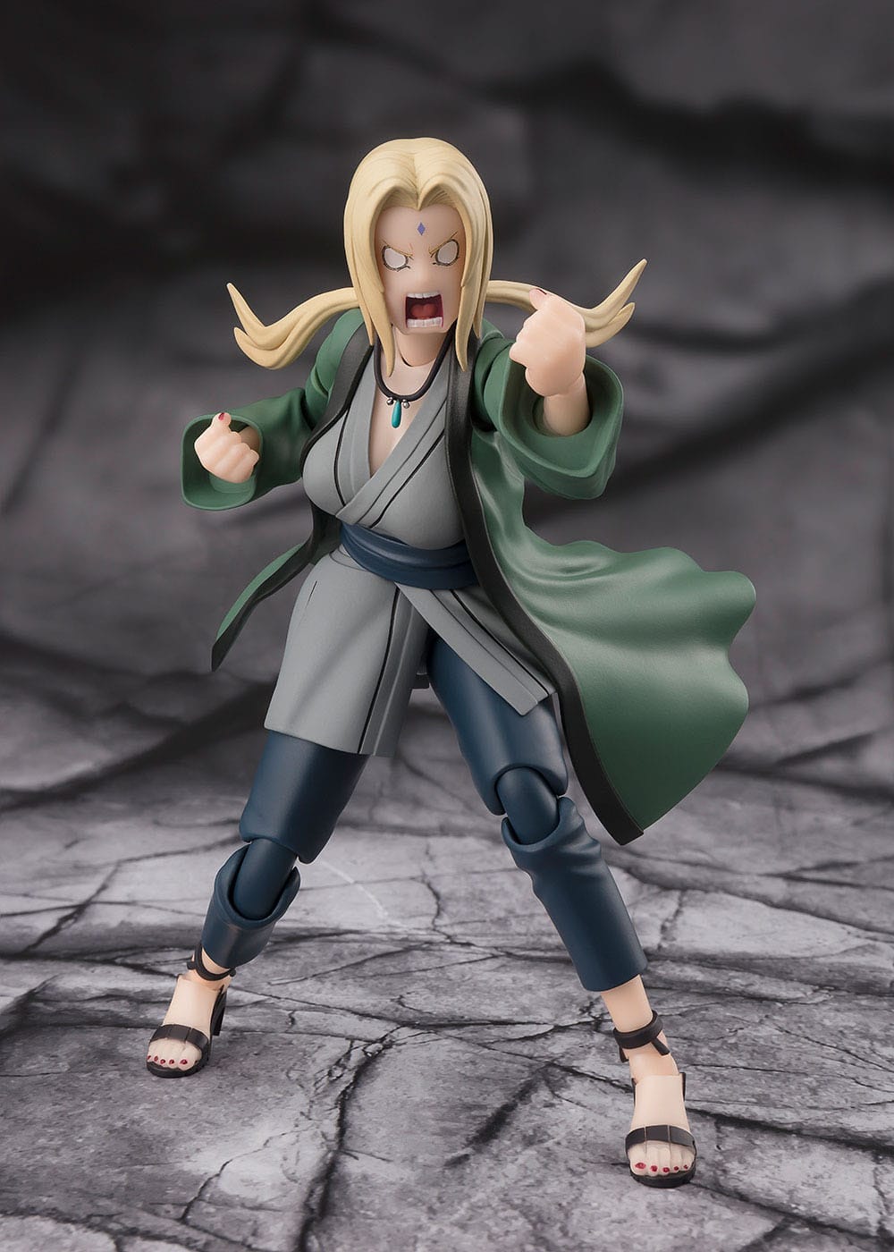 Tsunade The legendary Medical Ninja Bandai Tamashii Nations