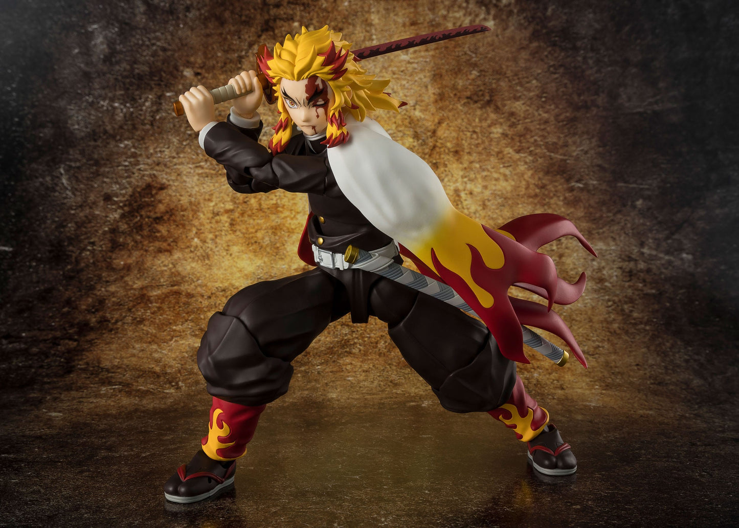 Kyojuro Rengoku SHFiguarts Bandai Tamashii Nations
