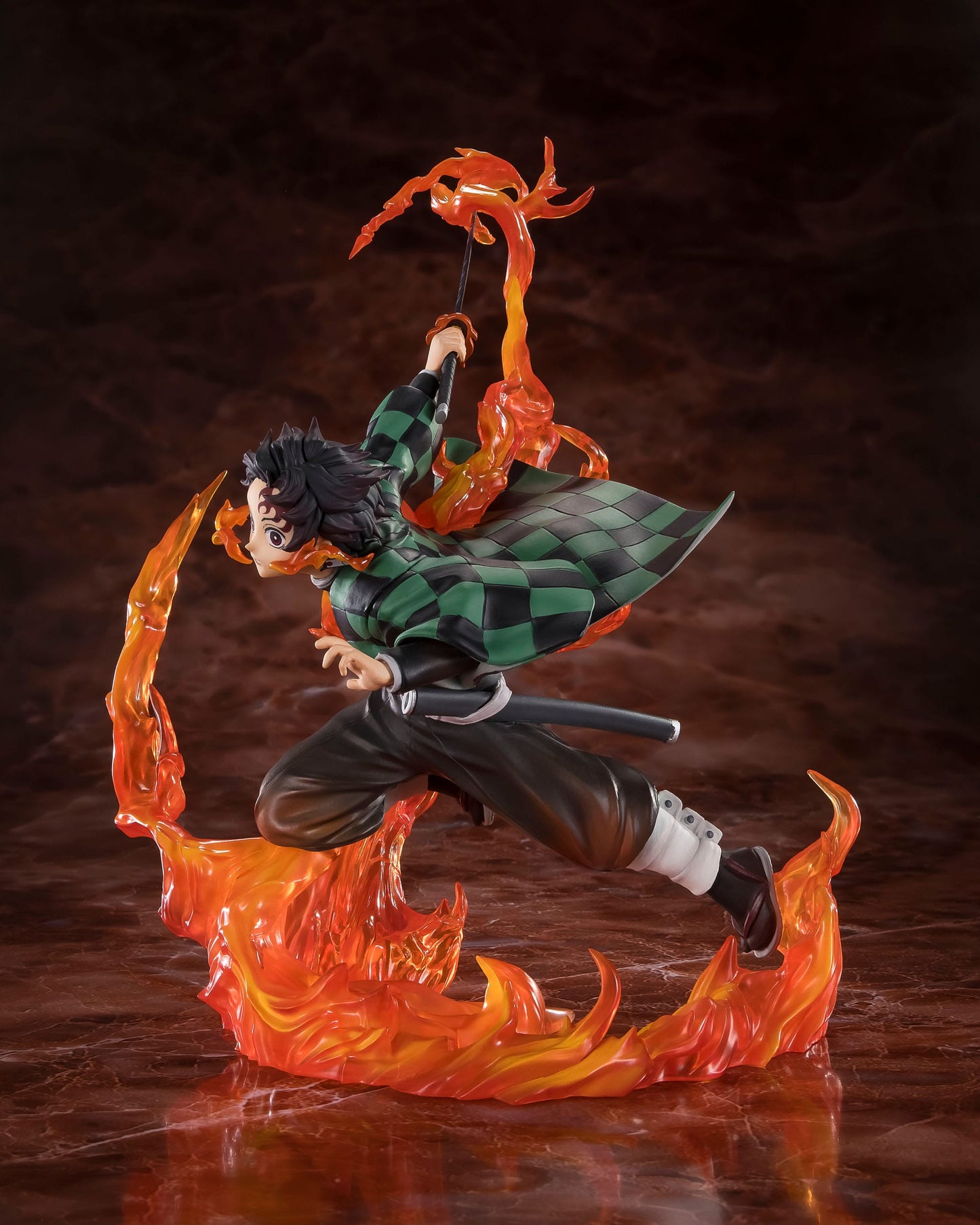 Kamado Tanjiro (Kyojuro Rengoku's Sword Guard Ver.) FiguartsZERO  Bandai Tamashii Nations