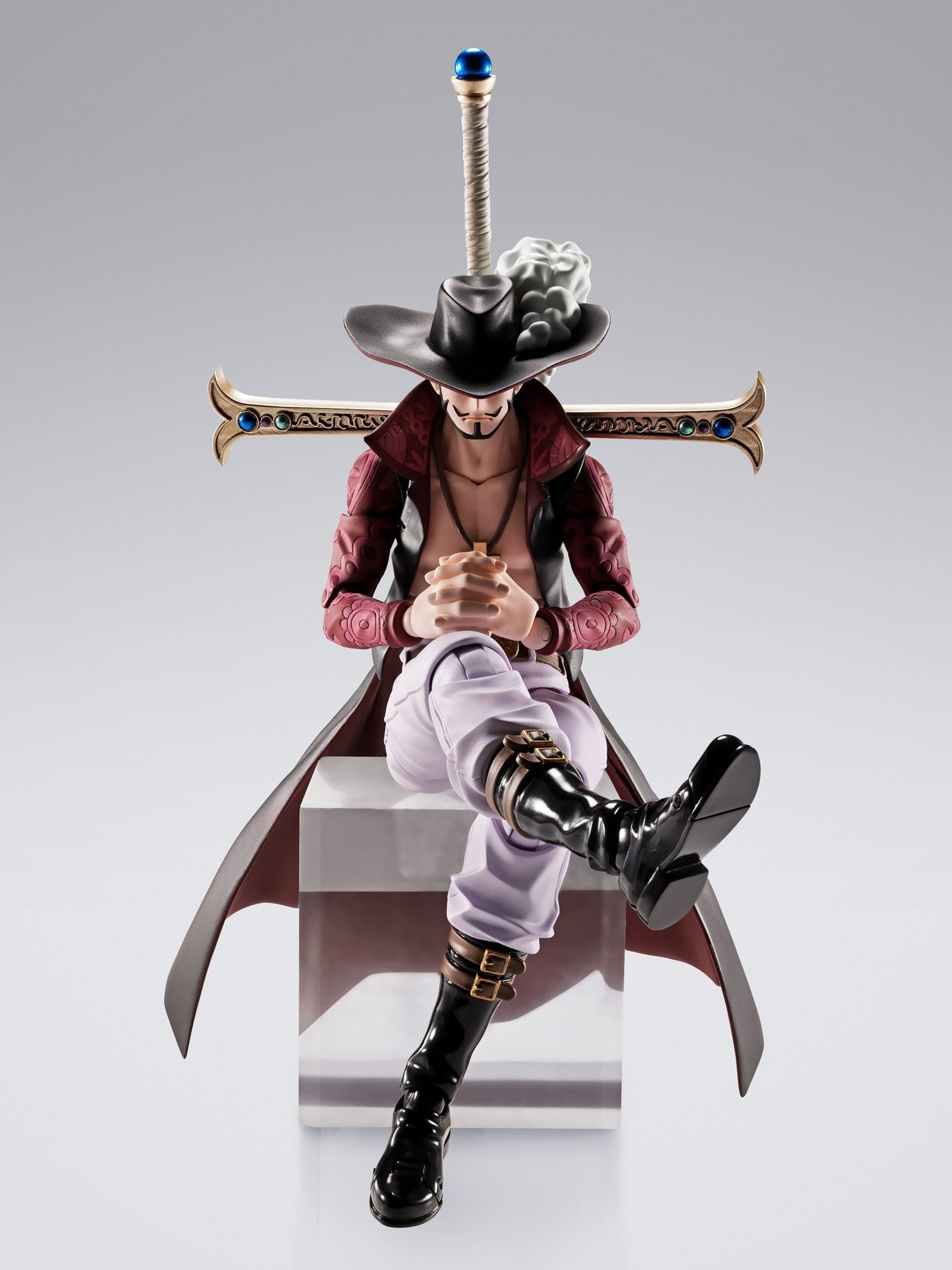 Dracule Mihawk Hawkeye S.H.Figuarts Bandai Tamashii Nations