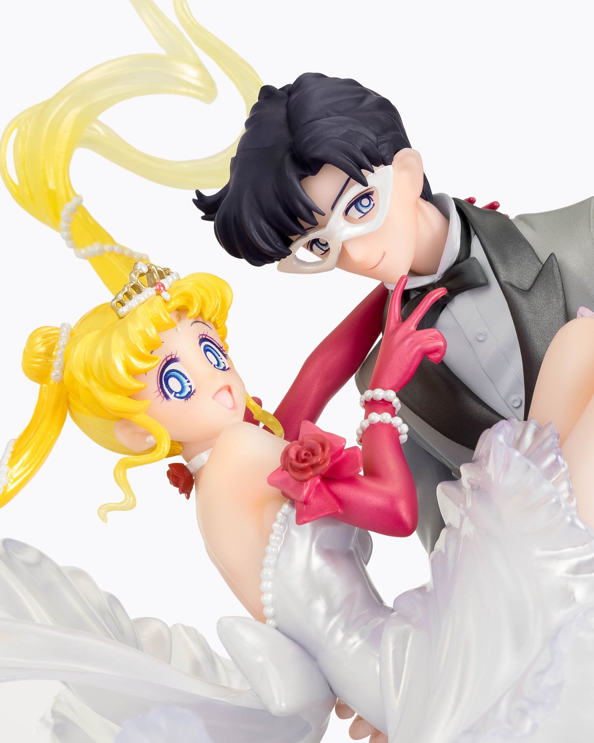 Usagi & Tuxedo Mask Moonlight Glow Edition Chouette FiguartsZERO Bandai Tamashii Nations - Anime Figuren günstig kaufen