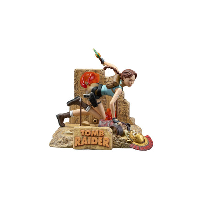 Lara Croft Classic Era Tomb Raider 1996 Dark Horse