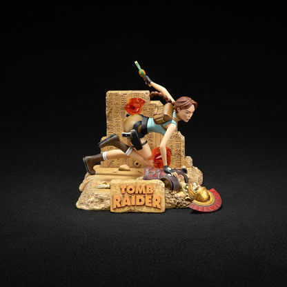 Lara Croft Classic Era Tomb Raider 1996 Dark Horse