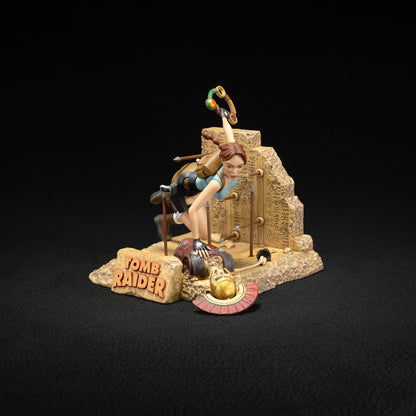 Lara Croft Classic Era Tomb Raider 1996 Dark Horse