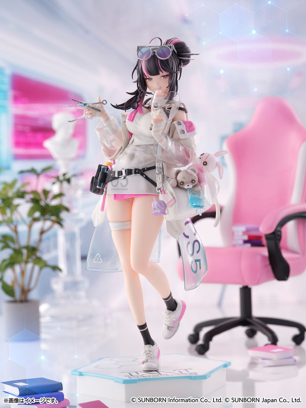 Vee Shibuya Scramble Figure eStream