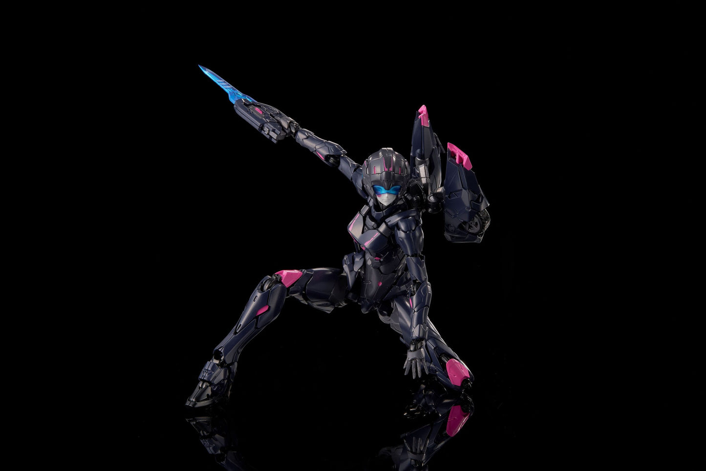 Black Arcee Transformers Furai Plastic Model Kit Flame Toys