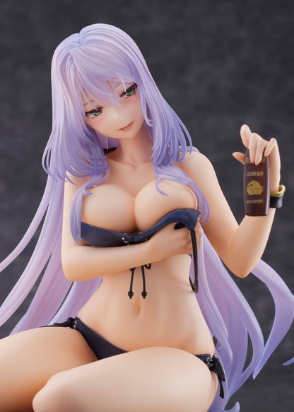 Tsuzuri Amagasa - Golden Head - Limited Edition - Shy Girls in Love