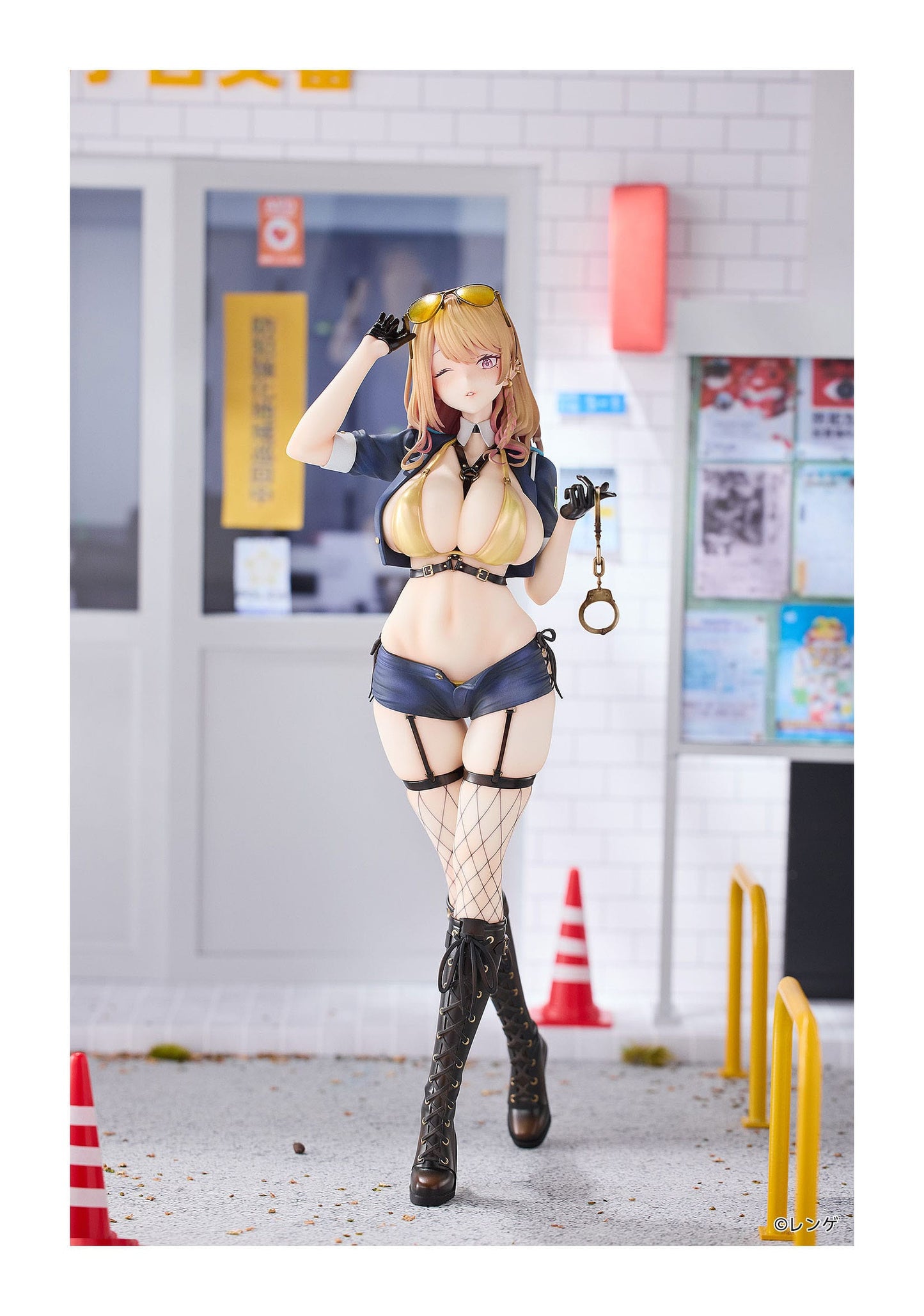 Policewoman Takanashi Arisa Deluxe Edition Hanabee