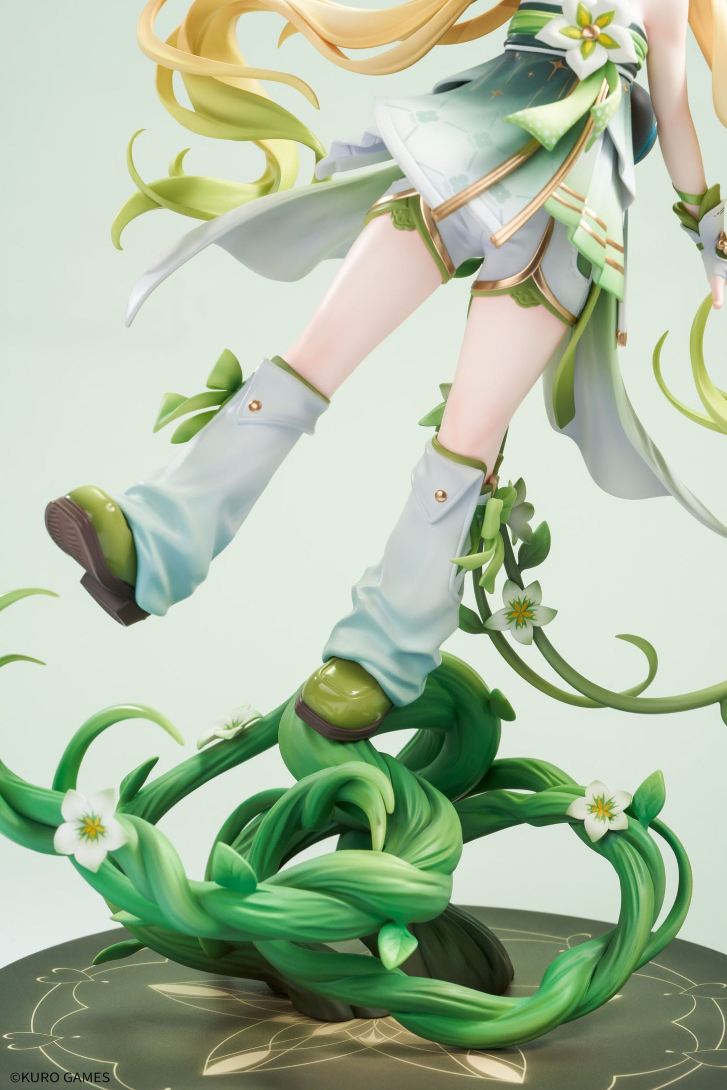 Verina Wuthering Waves Hobby Sakura