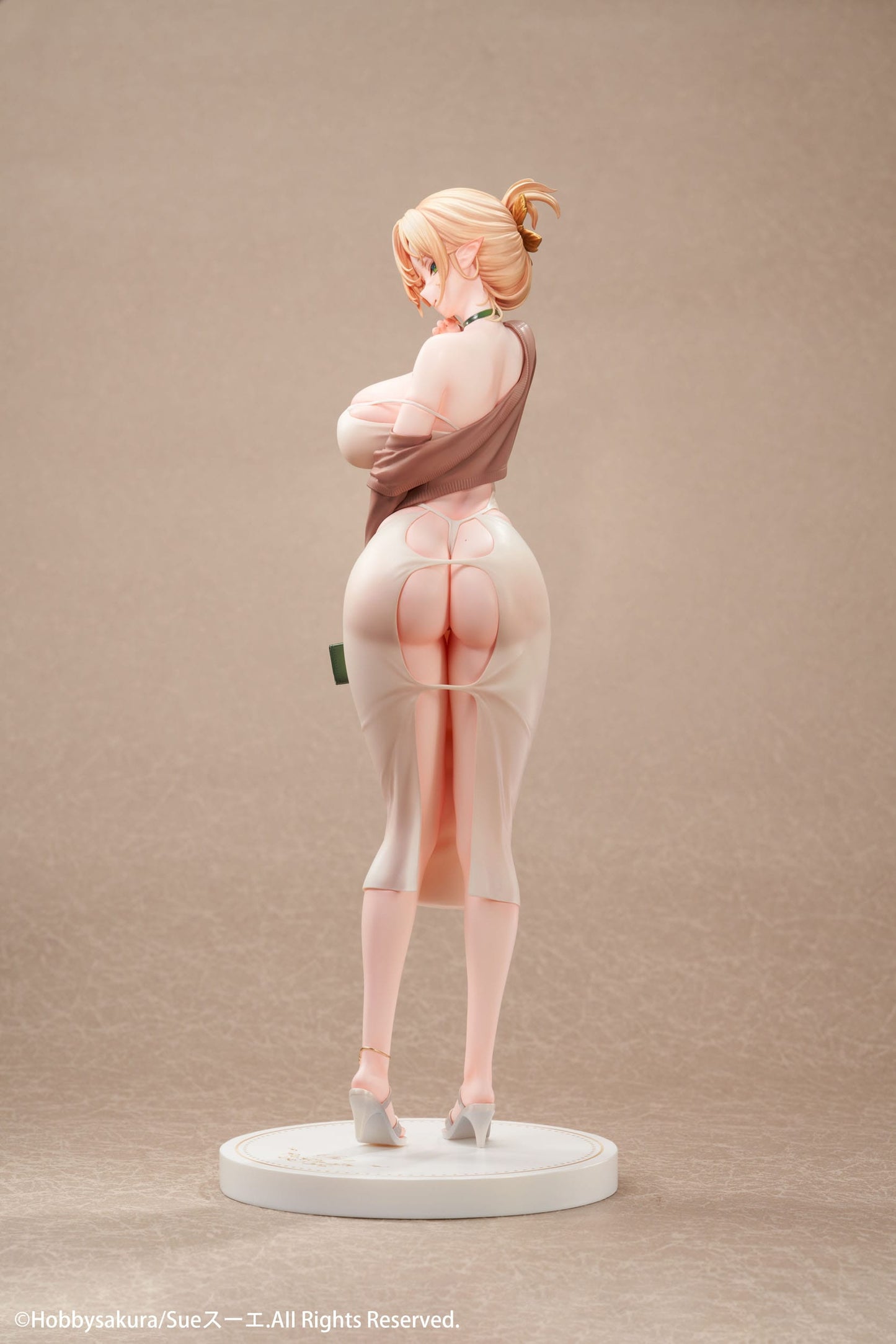 Hitozuma Elf Illustration DX Ver. by Sue Hobby Sakura