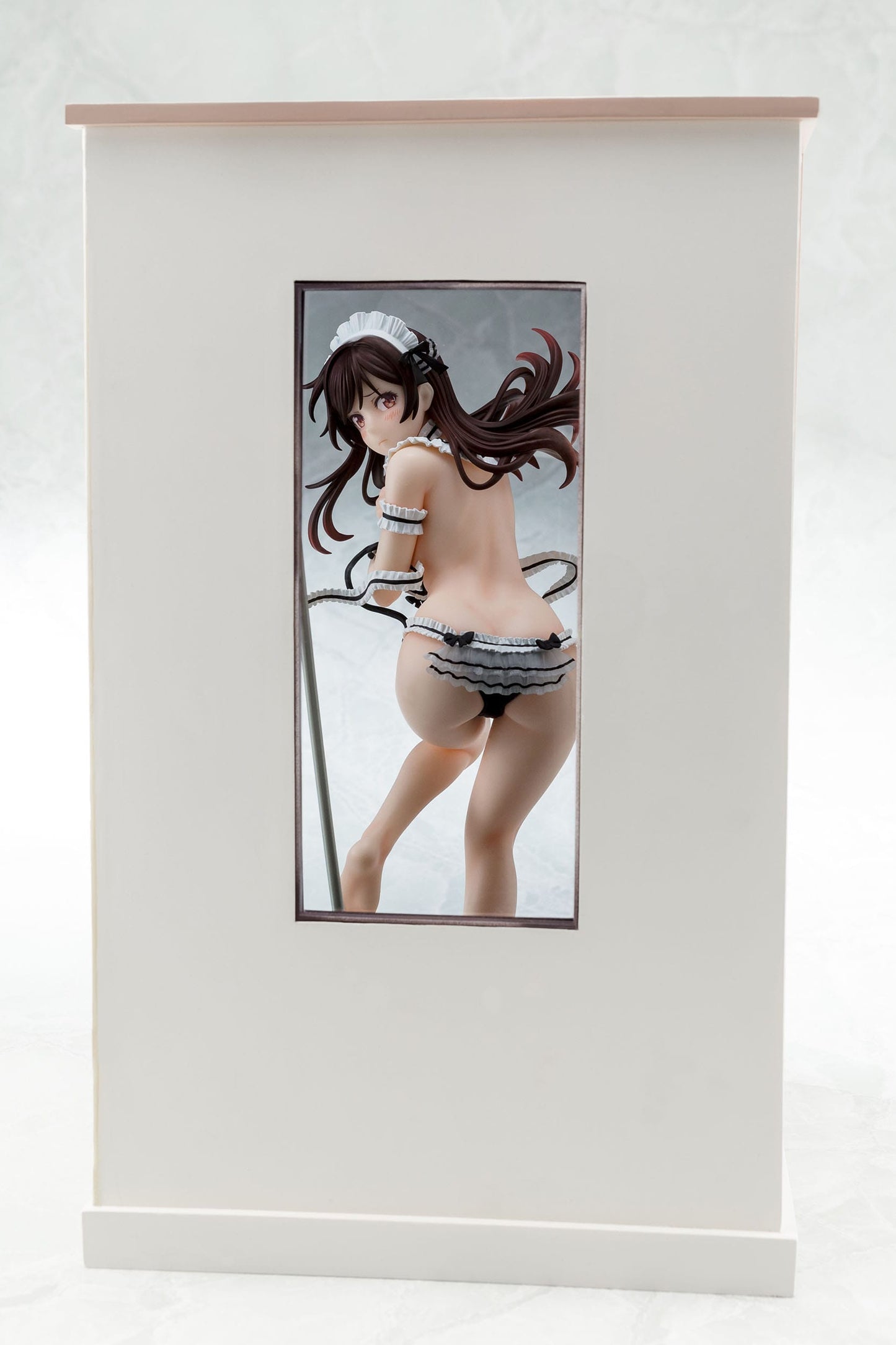 Chizuru Mizuhara Maid Bikini de cleanup Hakoiri Musume Inc.