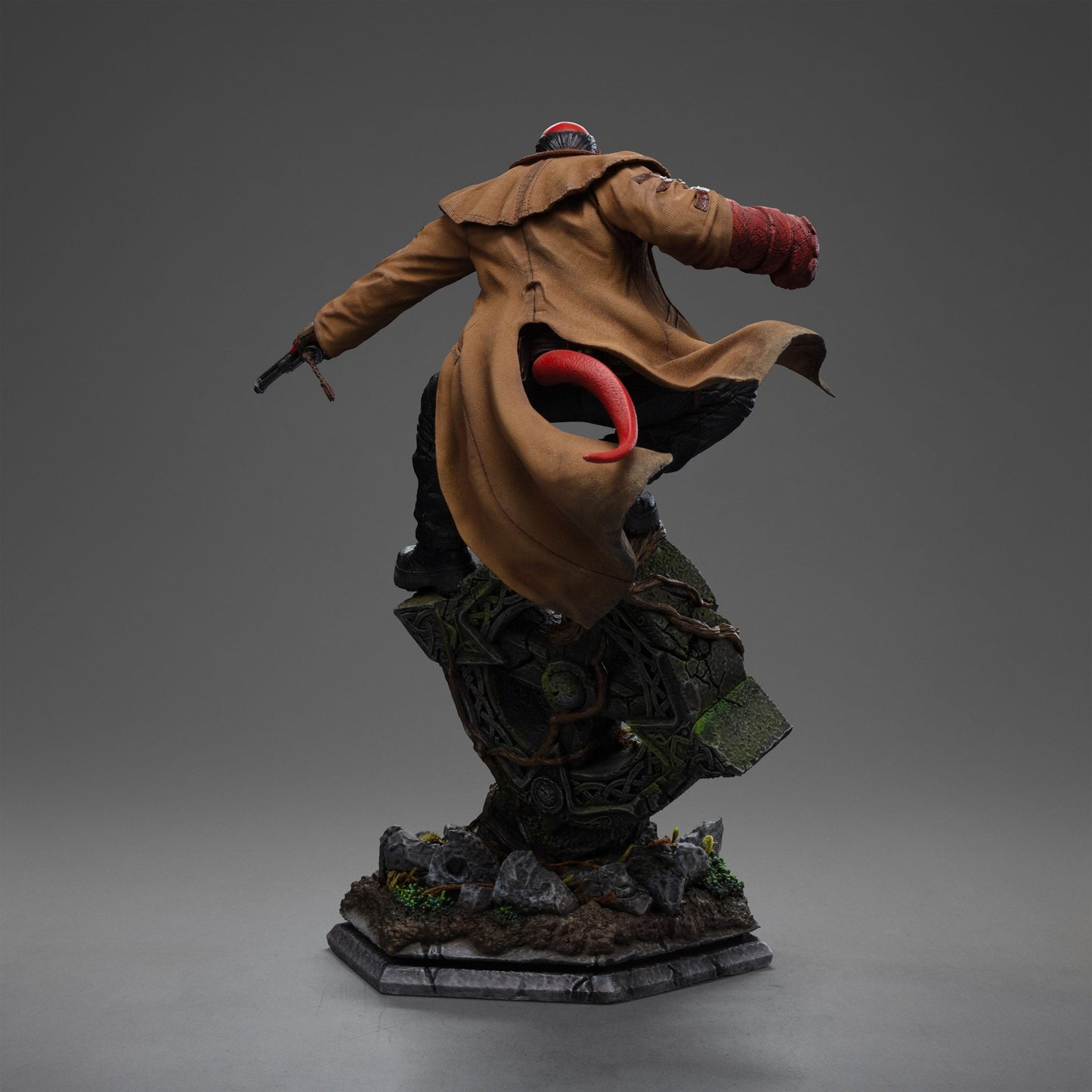 Hellboy BDS Art Scale Statue aus Hellboy 2 Iron Studios