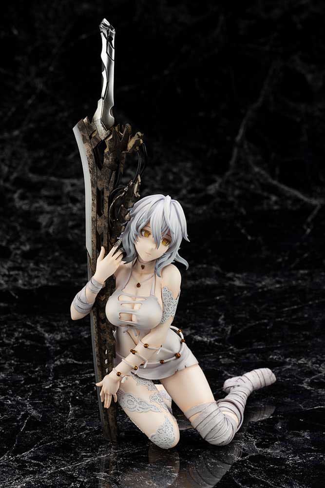 Io ARTFX J Cuddling the Sword Kotobukiya