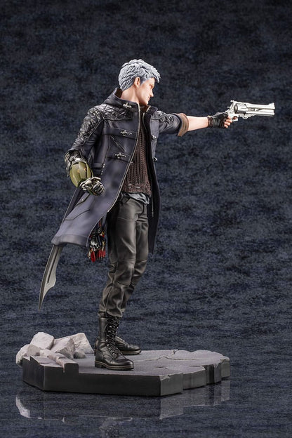 Nero ARTFXJ Devil May Cry 5 Kotobukiya