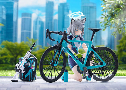 Shiroko Sunaookami Cycling DX Ver. Figma Max Factory