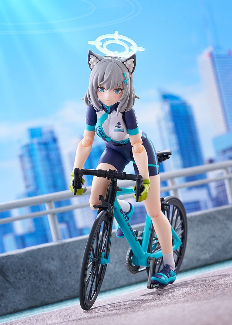Shiroko Sunaookami Cycling DX Ver. Figma Max Factory