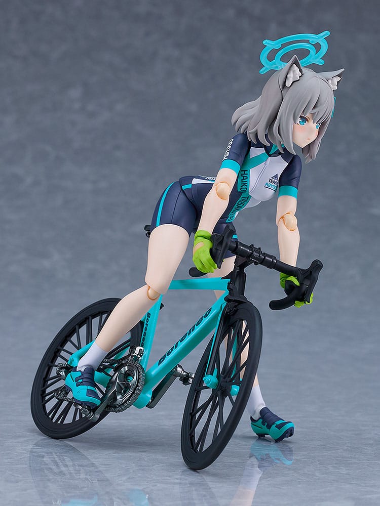 Shiroko Sunaookami Cycling DX Ver. Figma Max Factory