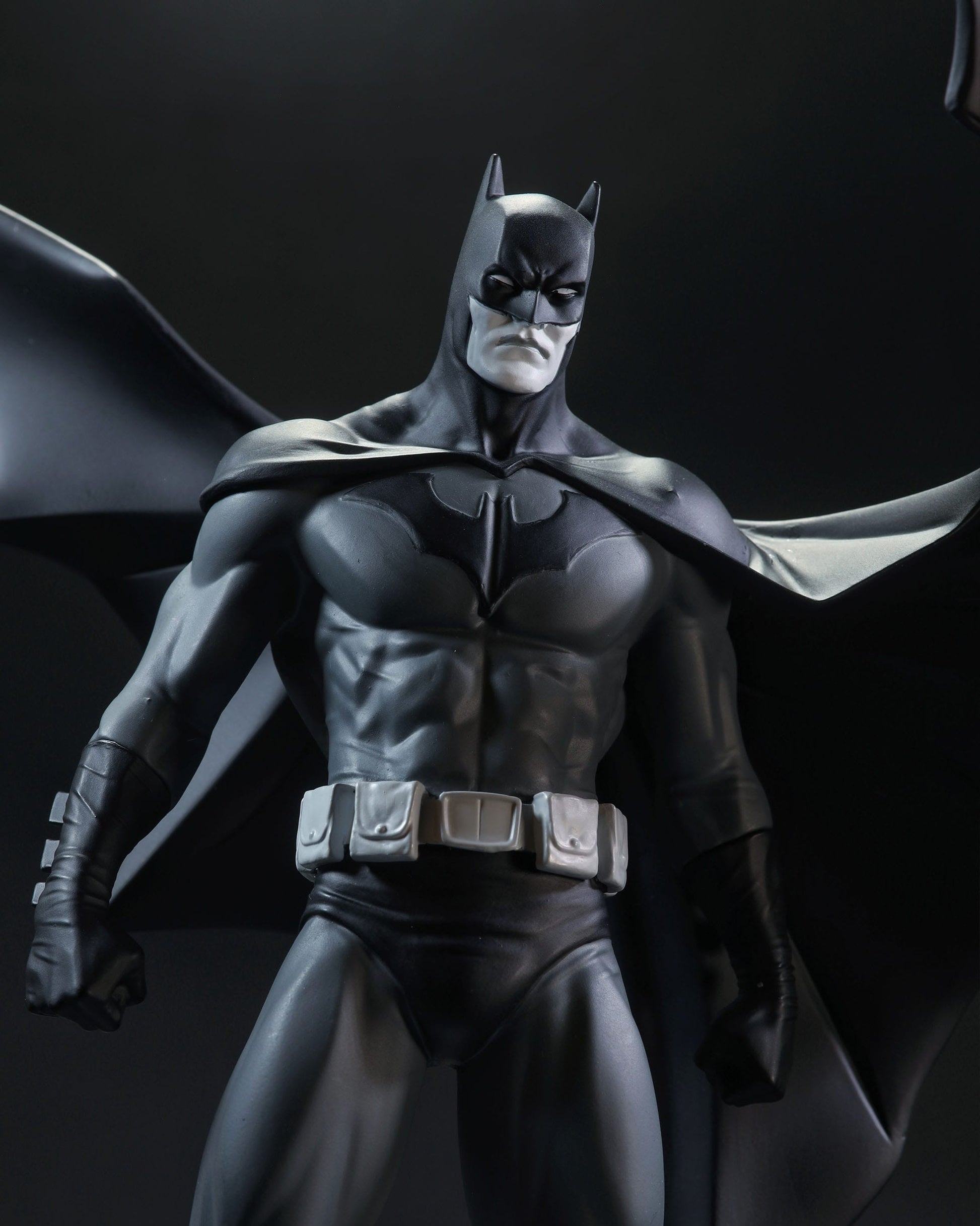 Batman Black & White Batman (by Jorge Jimenez) McFarlane Toys - Anime Figuren günstig kaufen