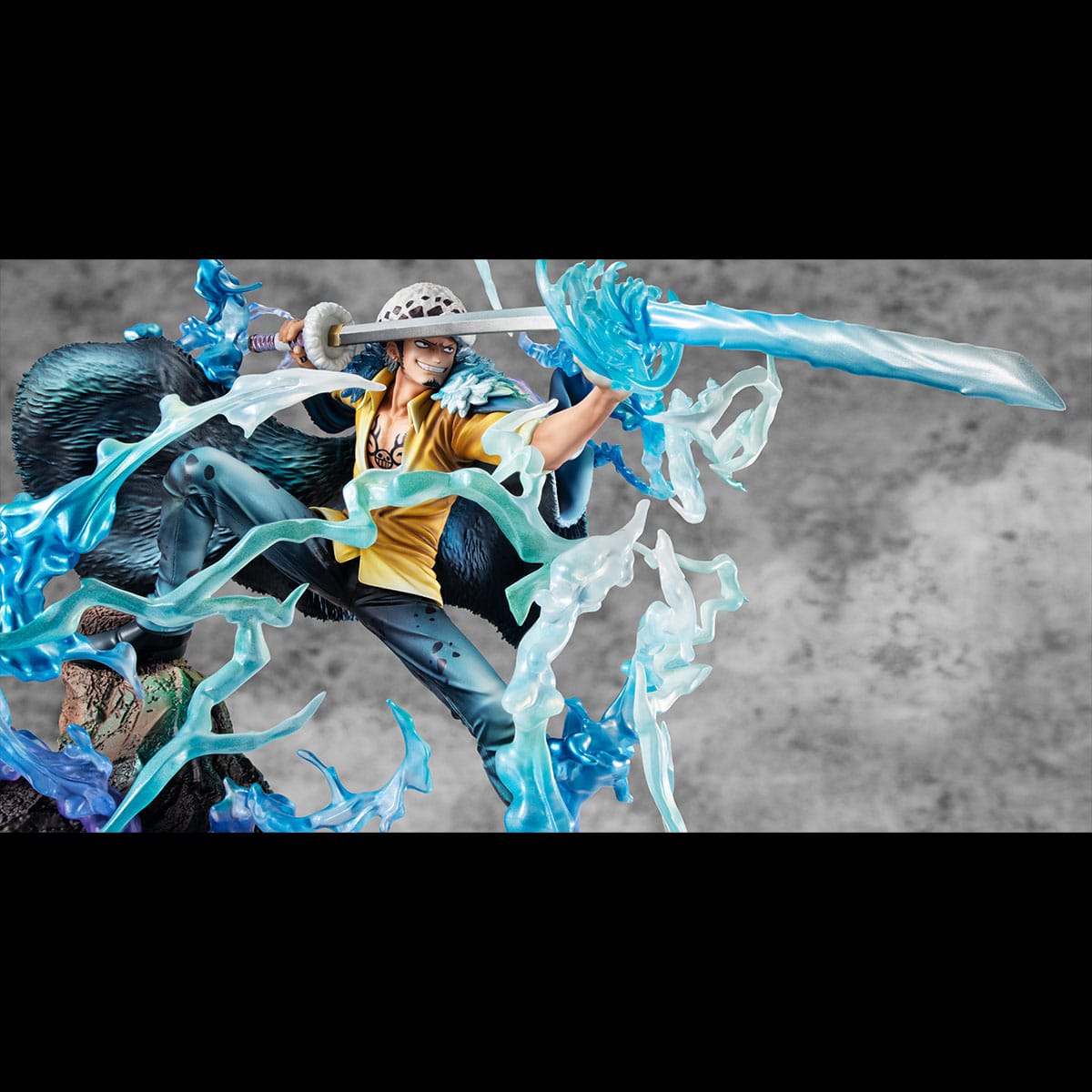 Trafalgar Law The Surgeon of Death Awaken Ver. MegaHouse - Anime Figuren günstig kaufen