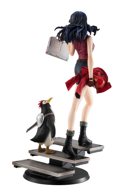 Misato Katsuragi & Penpen MegaHouse