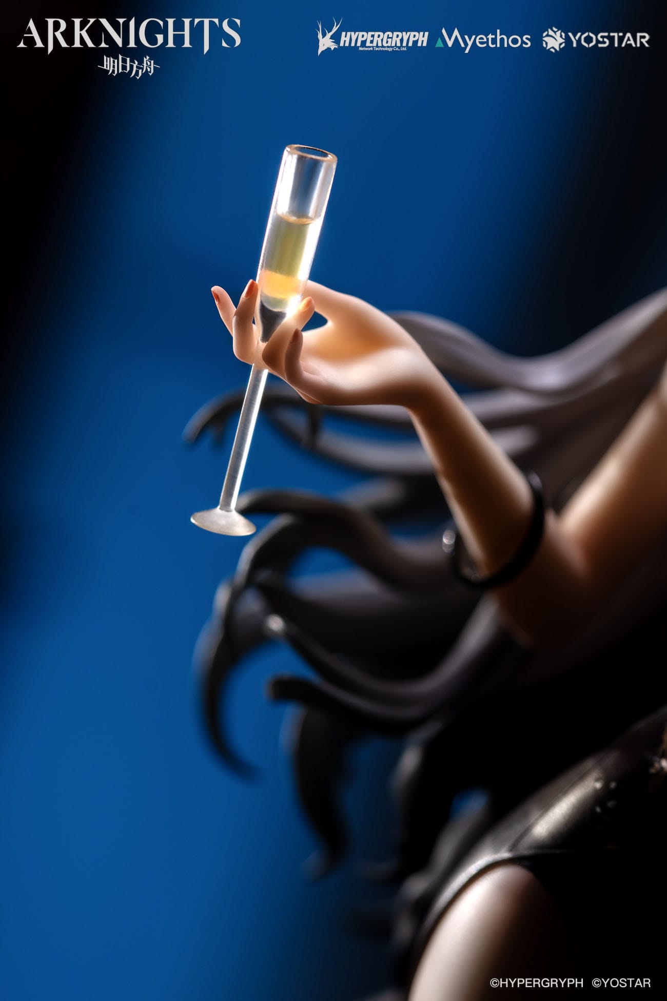 Schwarz: Formal Dress Ver. Myethos