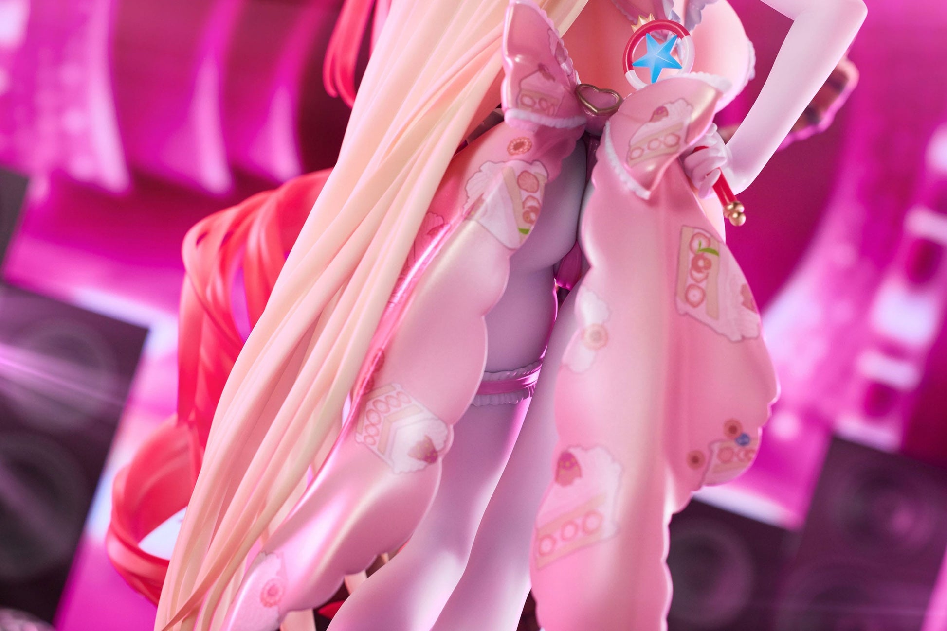 Stella & Sadie Original Character PartyLook - Anime Figuren günstig kaufen