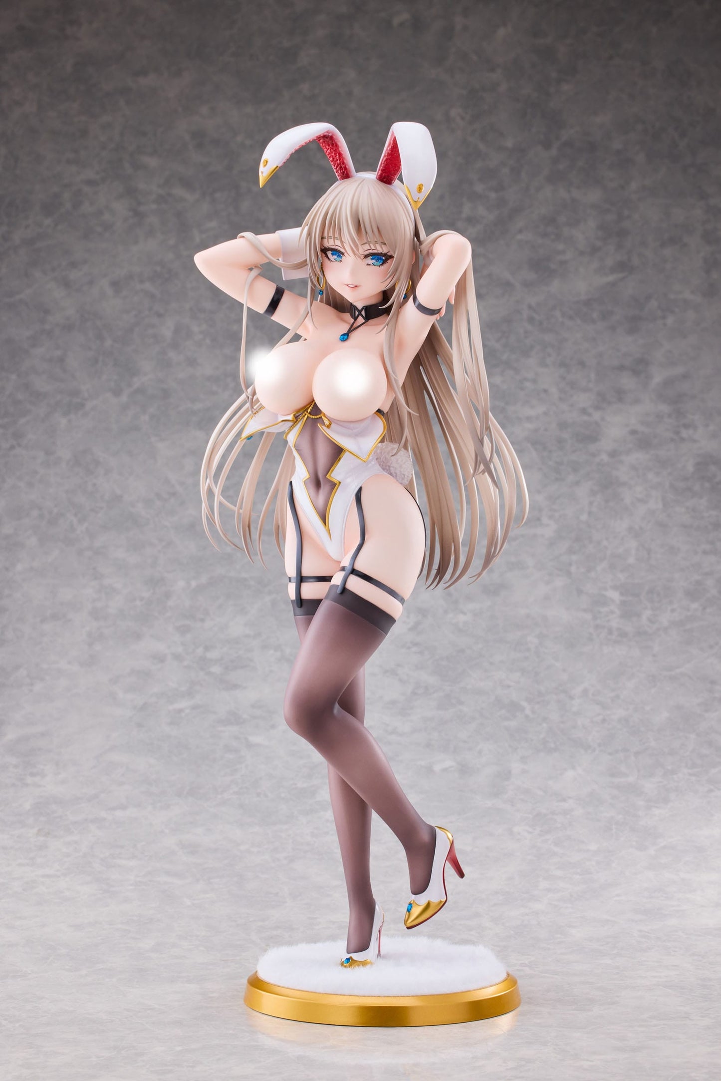 White Bunny Onee-san Deluxe Ver. Original Character PartyLook