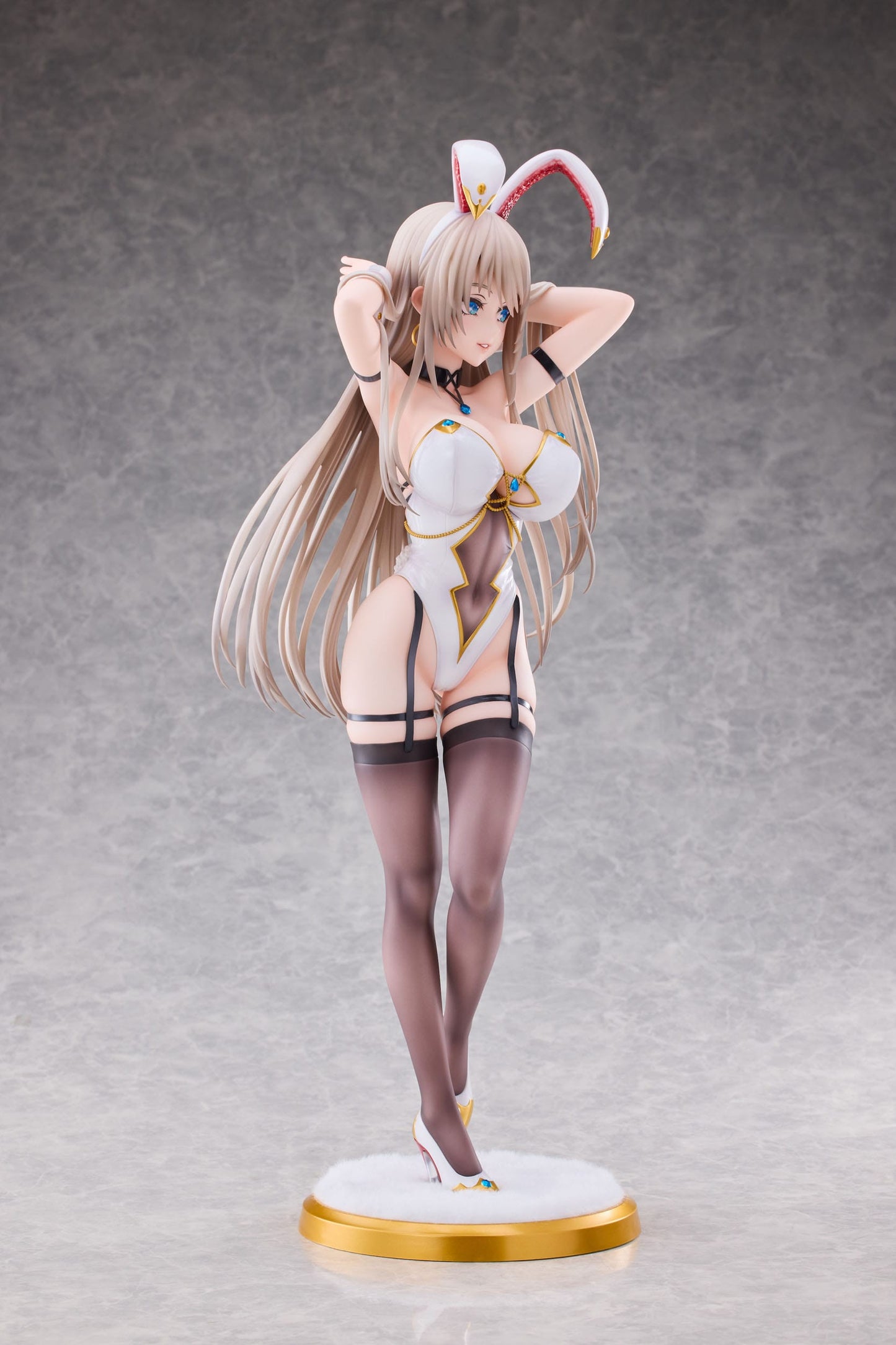 White Bunny Onee-san Deluxe Ver. Original Character PartyLook
