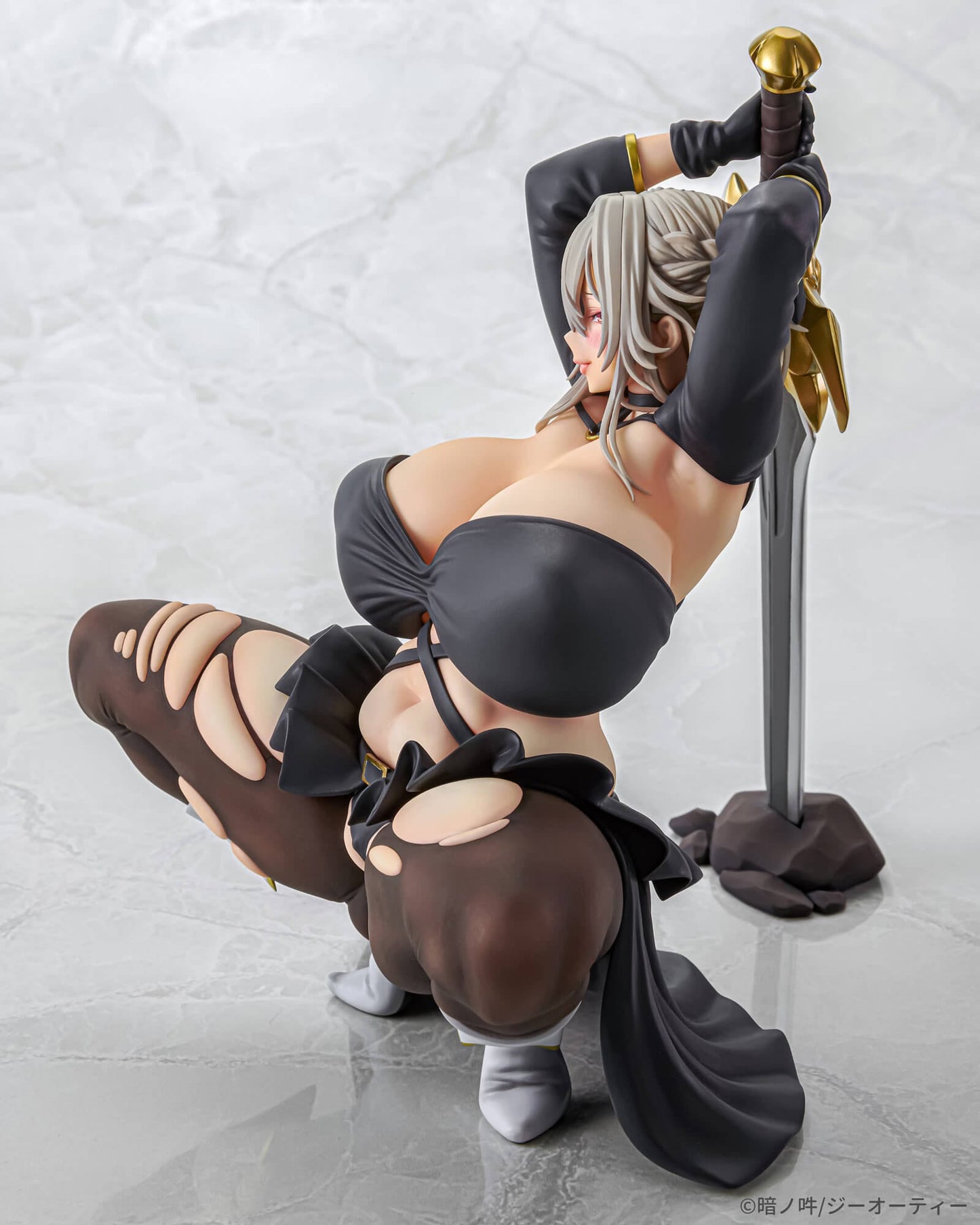 Noir - Harem Quest Me - Q-Six