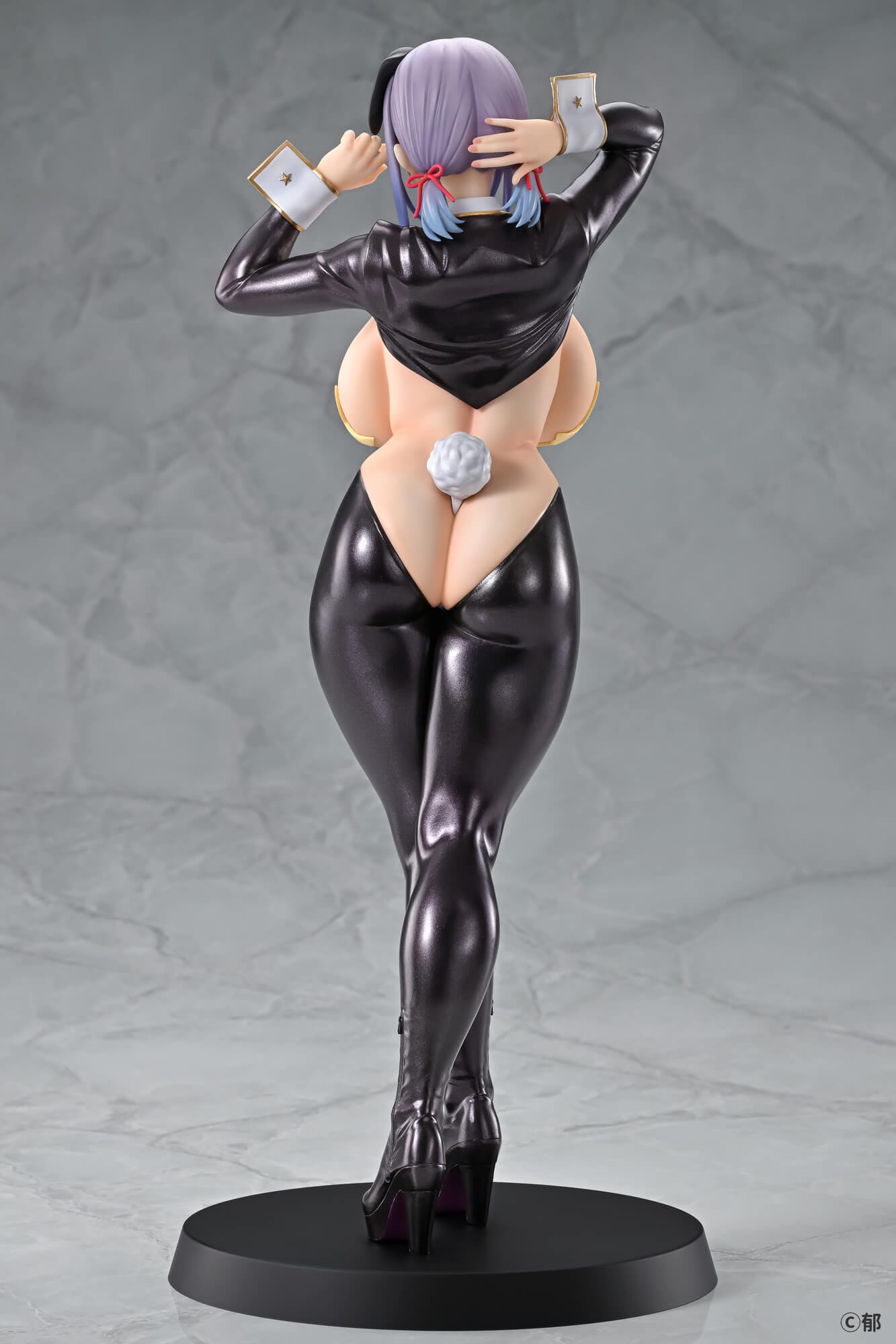 Ami-chan Gyaku Bunny Q-Six