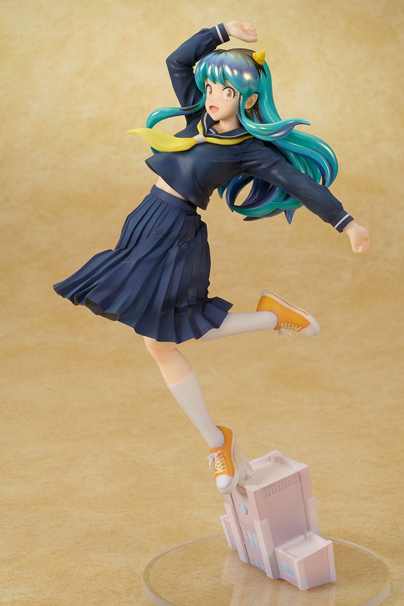 Lum Uniform Ver. Urusei Yatsura Ques Q