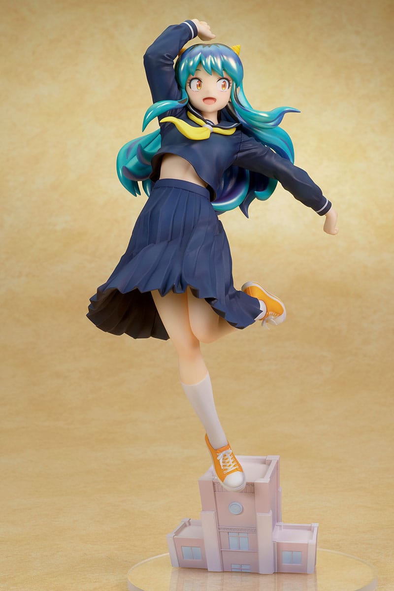 Lum Uniform Ver. Urusei Yatsura Ques Q