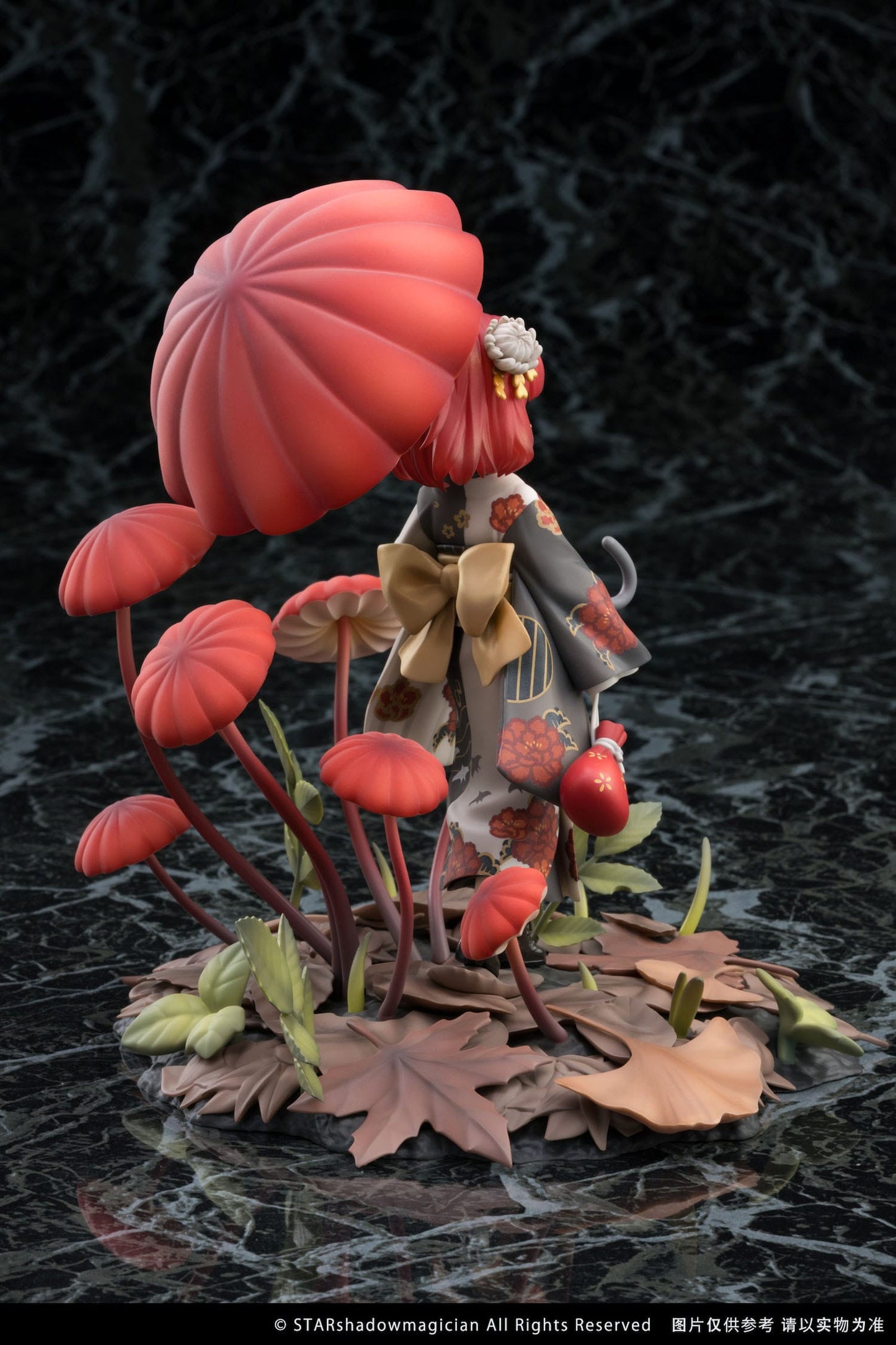 No.6 Marasmius Haematocephalus Mushroom Girls Reverse Studio