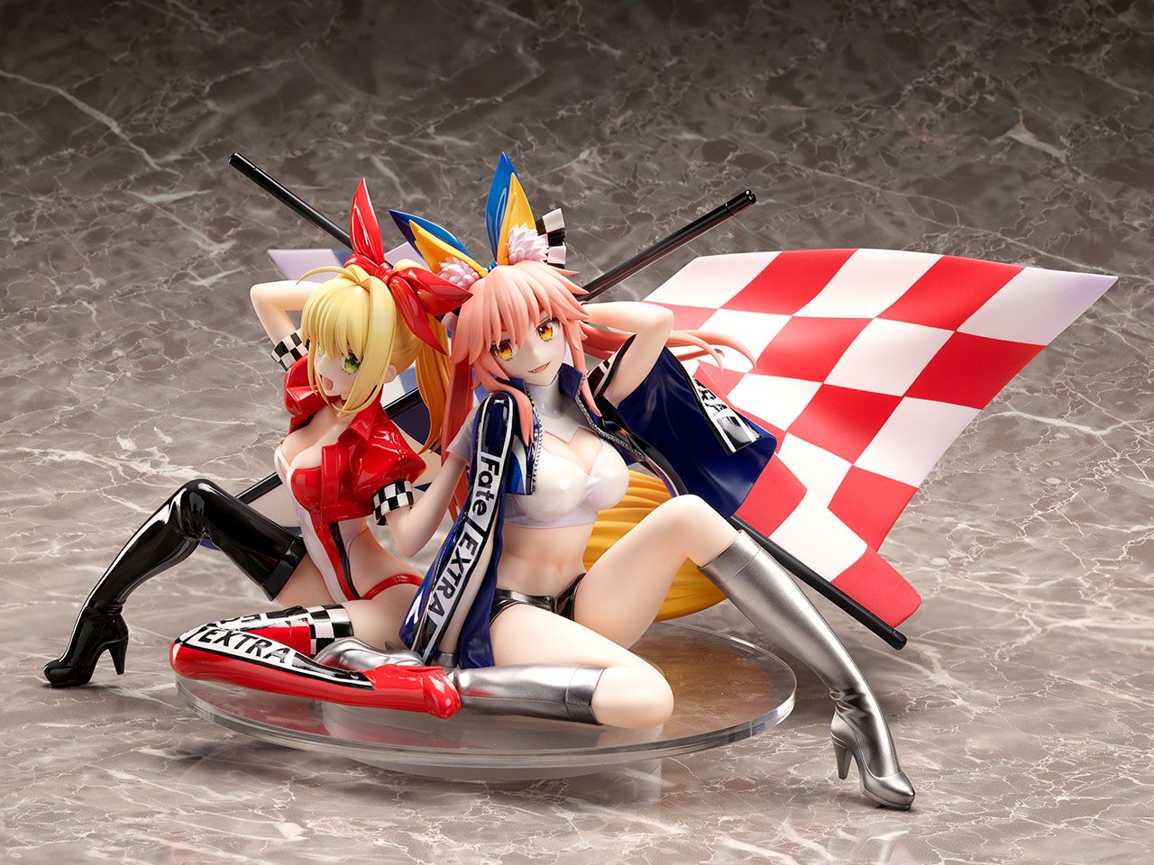 Nero Claudius und Tamamo No Mae - Type-Moon Racing - Plusone / Stronger