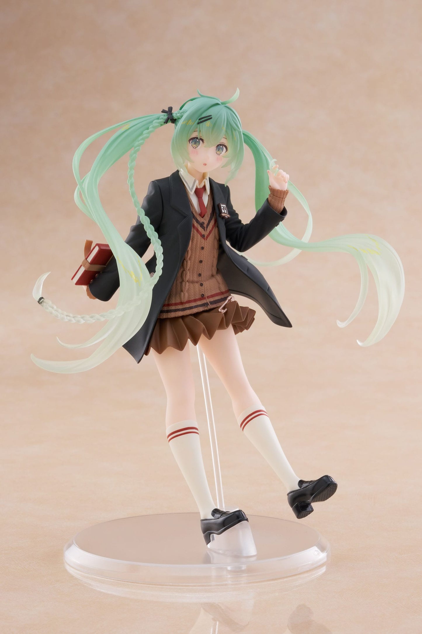 Hatsune Miku Fashion Preppy Ver. Taito