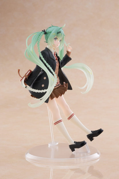Hatsune Miku Fashion Preppy Ver. Taito