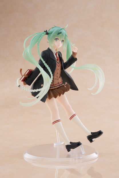 Hatsune Miku Fashion Preppy Ver. Taito