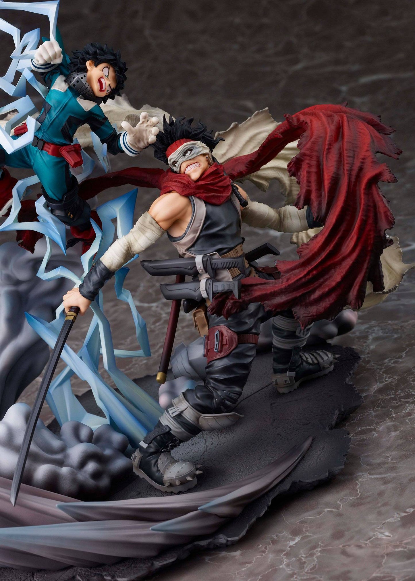 My Hero Academia Statue: Izuku Midoriya vs. Stain - Takara Tomy