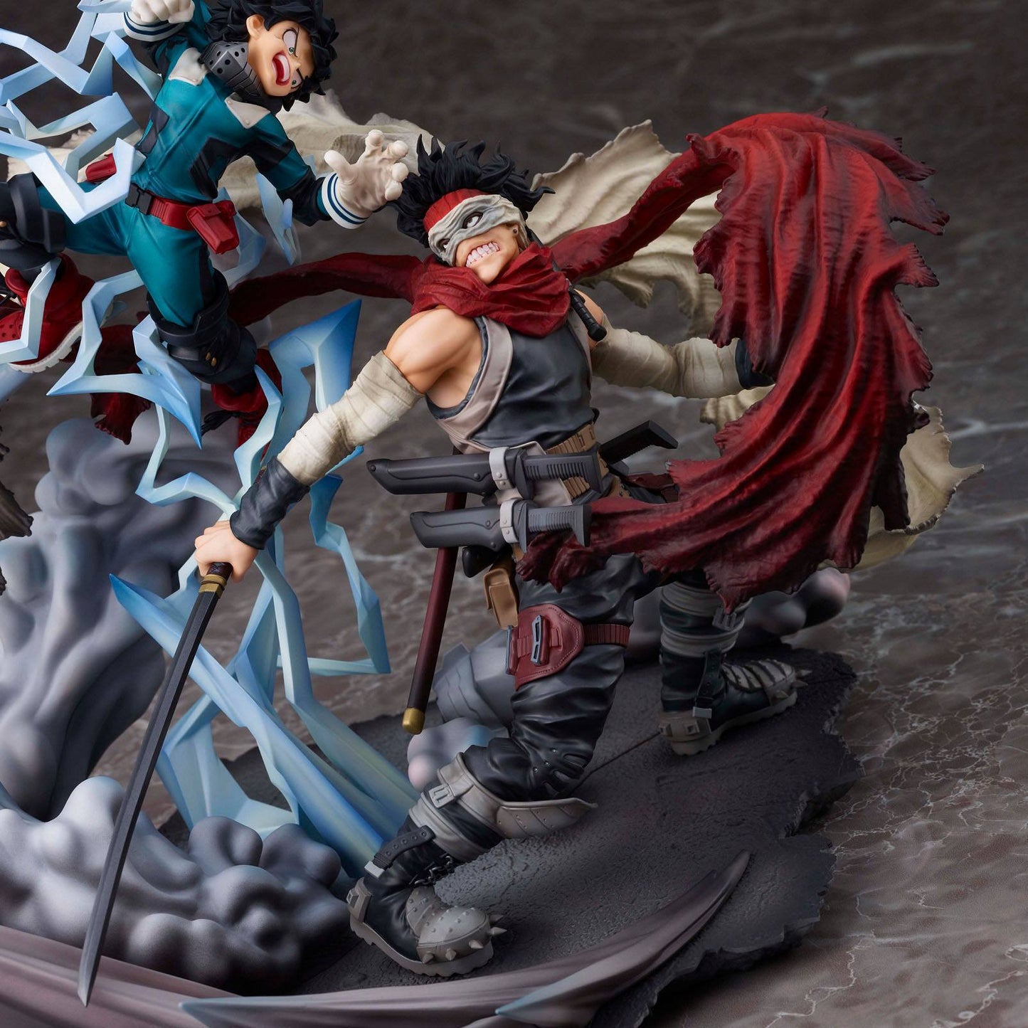 My Hero Academia Statue: Izuku Midoriya vs. Stain - Takara Tomy