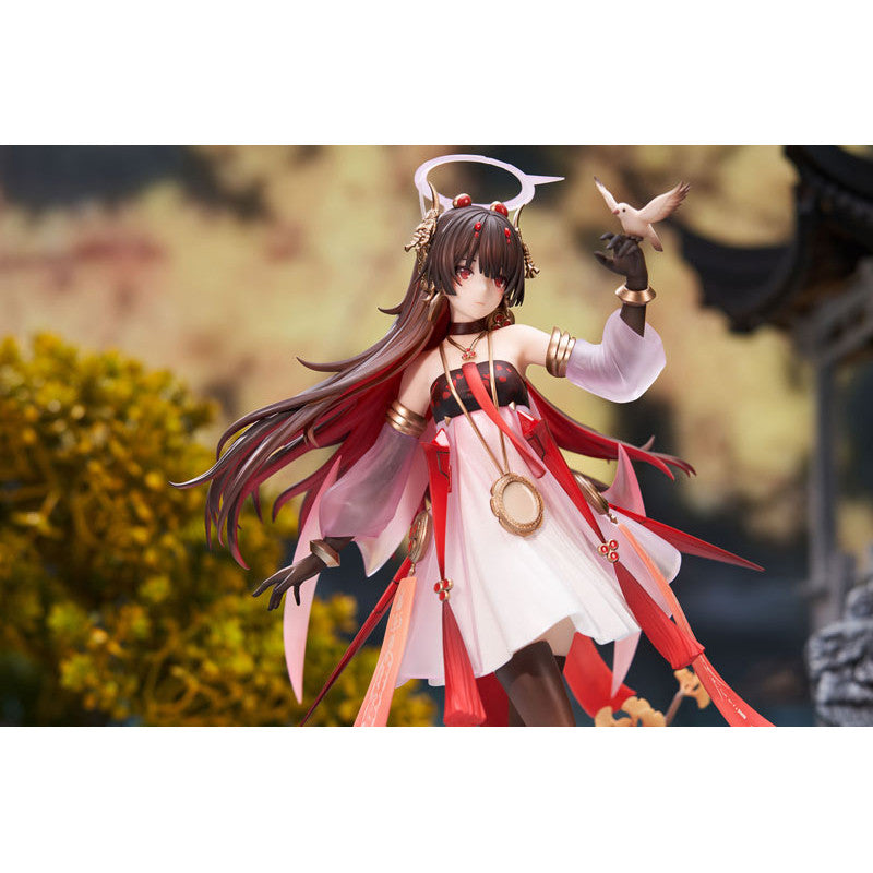 Lucia Plume, Eventide Glow Ver. Apex Innovation