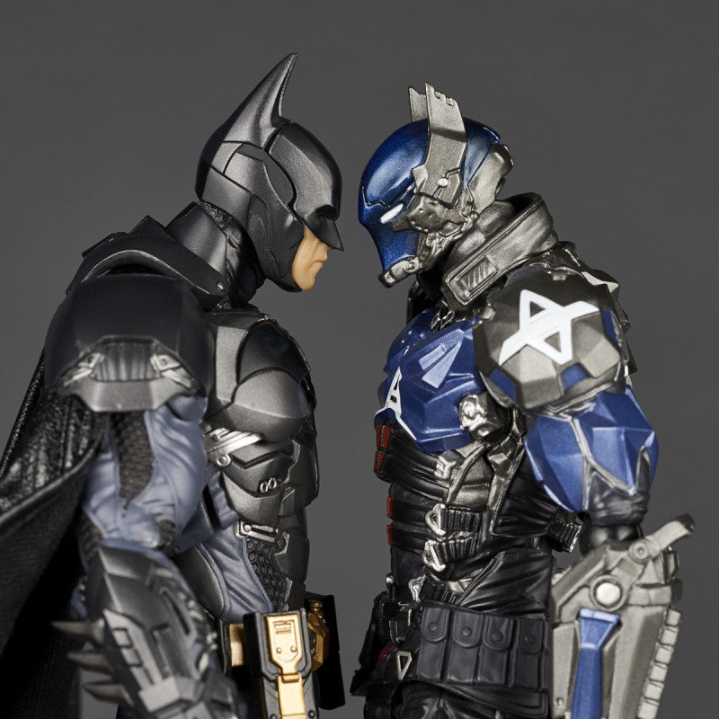 Batman (Batman: Arkham Knight Ver.) - Amazing Yamaguchi, Revoltech Kaiyodo
