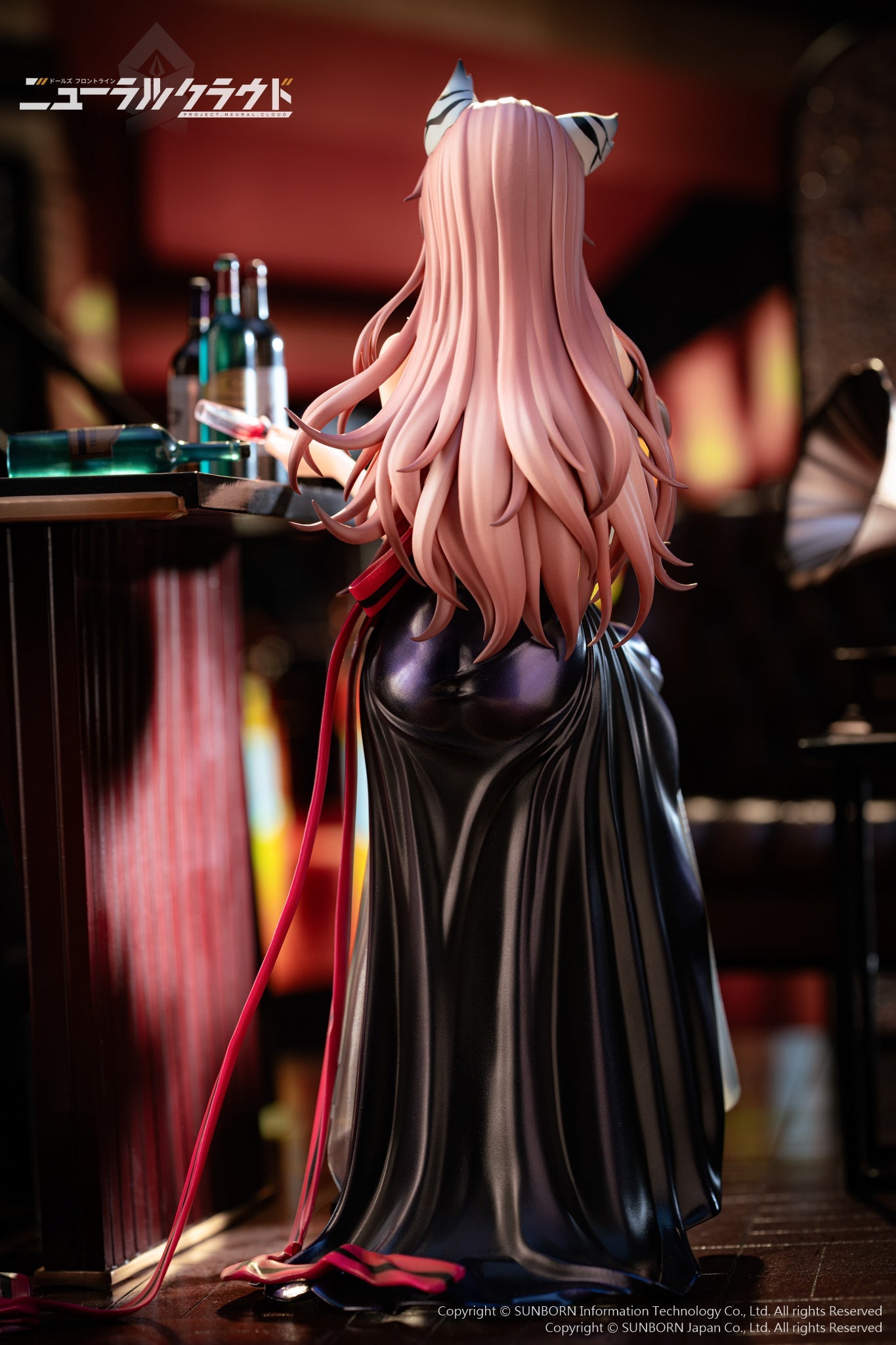 Persicaria - Besotted Evernight Ver. Reverse Studio