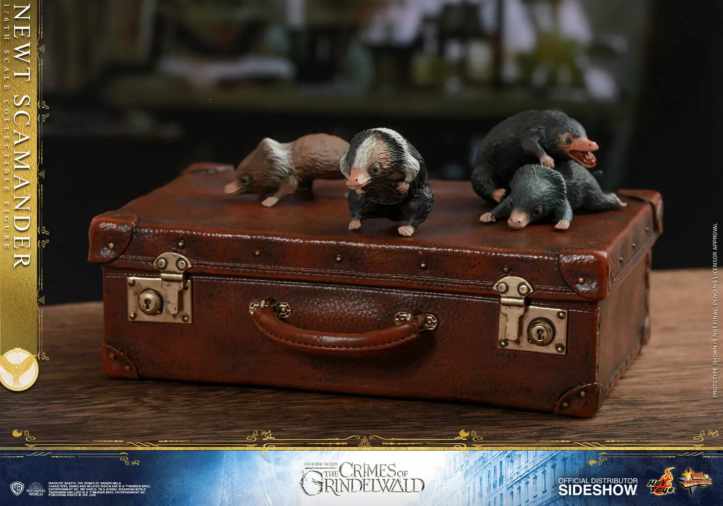 Newt Scamander 1/6 Scale Collectible Figure – Hot Toys (Fantastic Beasts: The Crimes of Grindelwald)