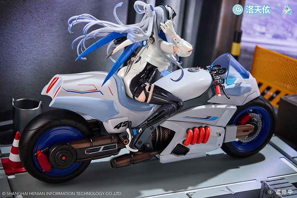 Luo Tianyi Retro-Future Storm Driver Ver. Vsinger A Dimension