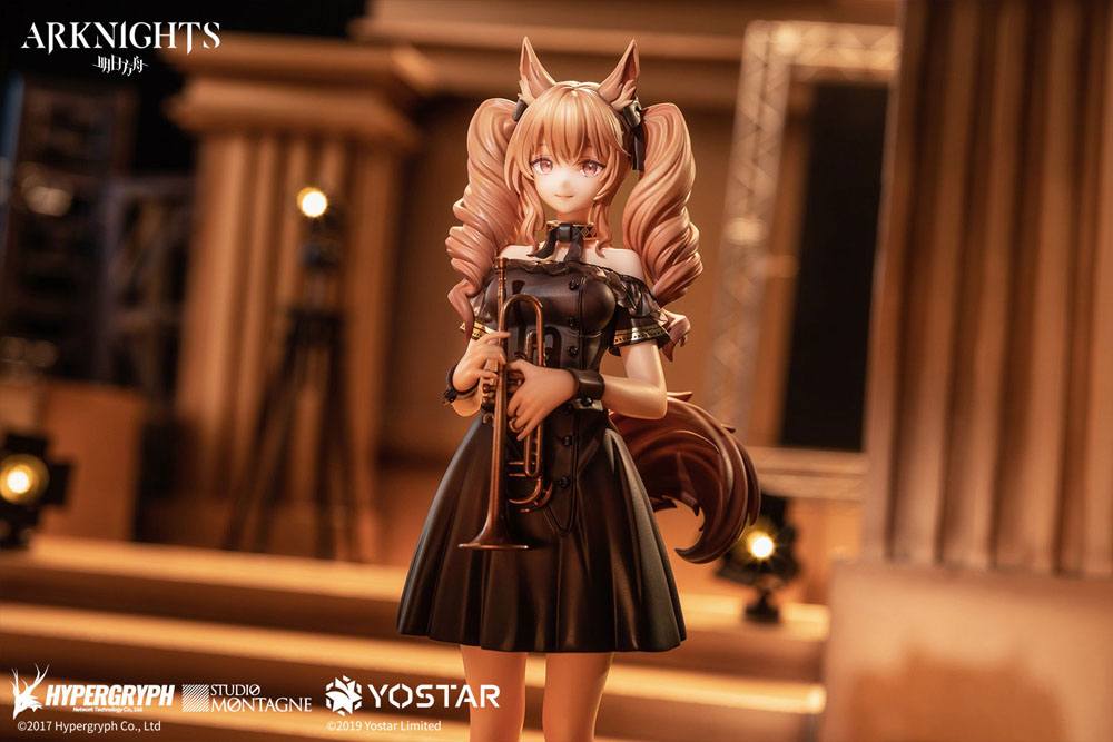 Angelina For the Voyagers Ver. / Arknights