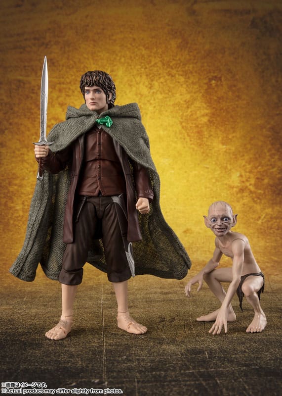 Frodo Baggins &amp; Gollum SH Figuarts Bandai Tamashii Nations