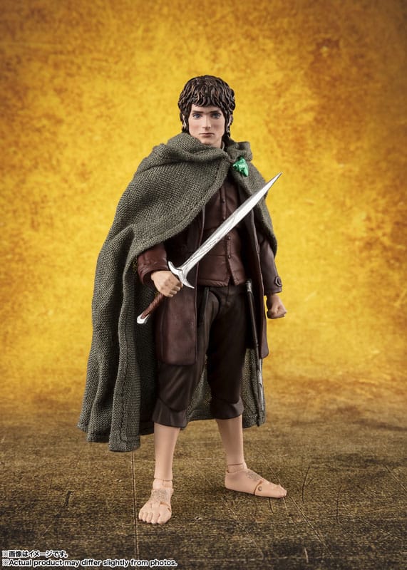 Frodo Baggins &amp; Gollum SH Figuarts Bandai Tamashii Nations
