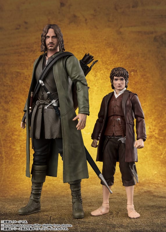 Frodo Baggins &amp; Gollum SH Figuarts Bandai Tamashii Nations