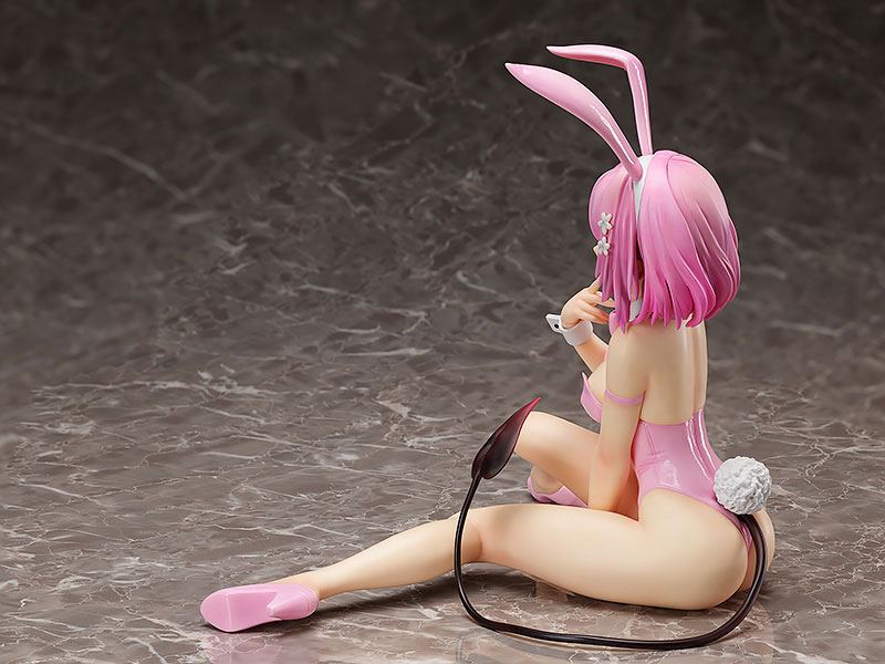 Momo Belia Deviluke Bare Leg Bunny Ver. FREEing